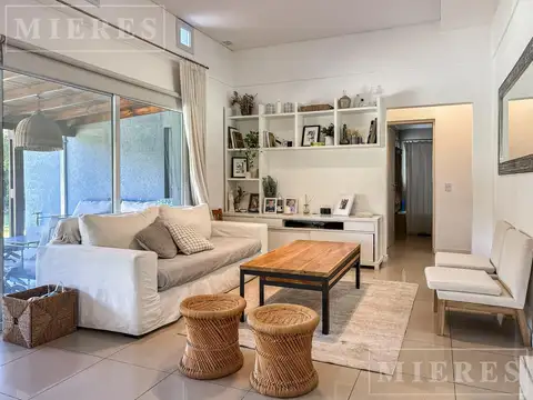 Casa en Venta en El Atardecer, USD 395.000