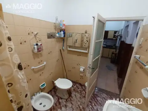 Depto Tipo Casa en Venta 50 años