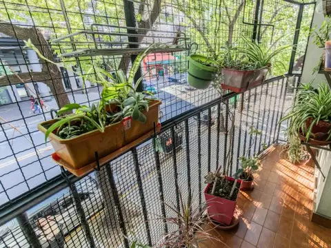 VENTA - PH 3 AMBIENTES - BALCON - BAJAS EXPENSAS - SUBTE A - PARQUE CENTENARIO