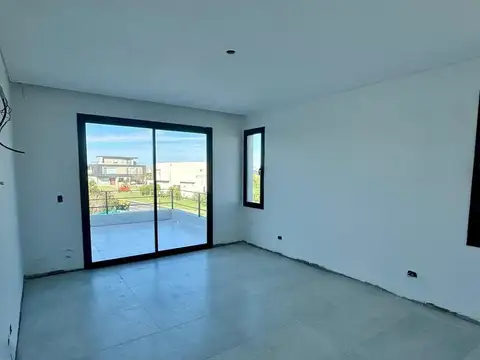 Casa en Alquiler en Haras Santa Maria, USD 2.100