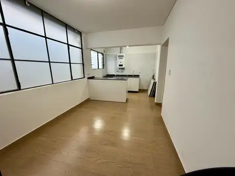 Depto Tipo Casa 6 ambientes con 3 baños