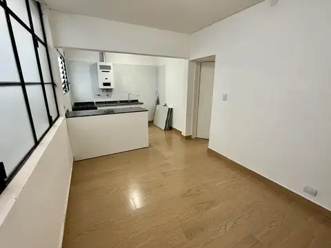 Depto Tipo Casa en Venta con 1 cocheras
