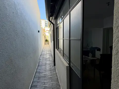 Depto Tipo Casa en Venta de 4 dormitorios