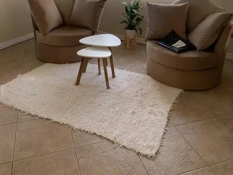 Casa 4 ambientes con 4 baños