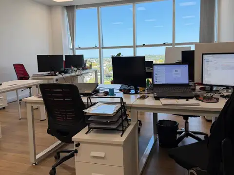 Oficina en Venta con 1 cochera