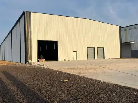 Galpon en Alquiler 100  mts Fondo