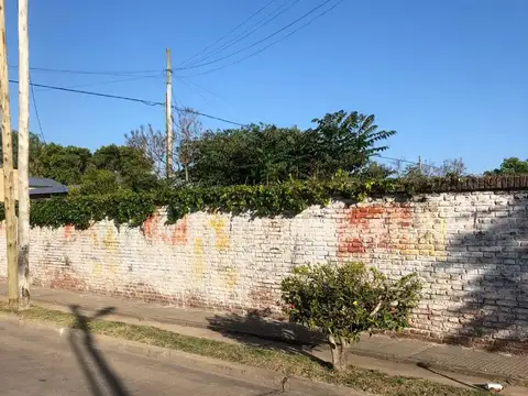 Terreno en Venta, FOT 1,2