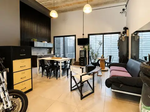 Galpon en Alquiler en Lomas de Zamora, $ 2.500.000