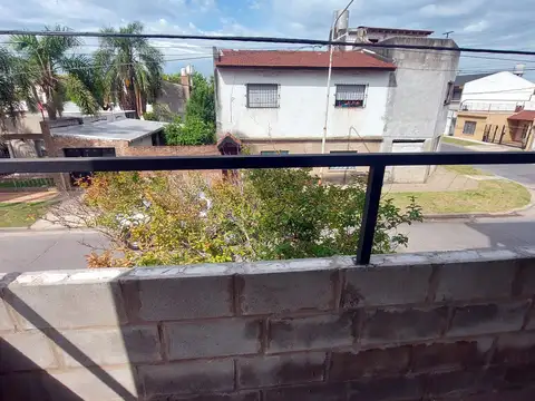 Depto Tipo Casa en Alquiler 1 año