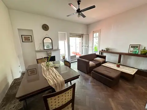 PH 4 Ambientes con Terraza en Venta en Almagro