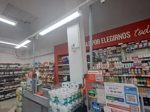 Local en Venta en importante zona comercial