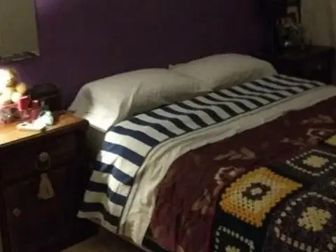 Casa 5 ambientes con 1 baño