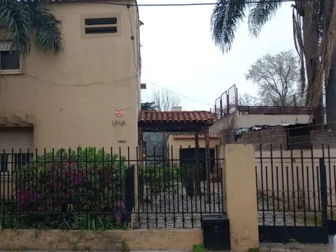 Casa en Venta de uso comercial en Rosario -  Fisherton - PERMUTA