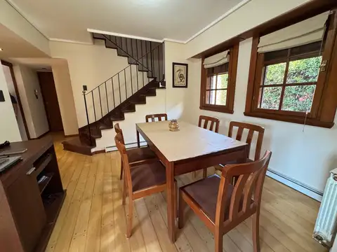 Casa 4 ambientes con 3 baños