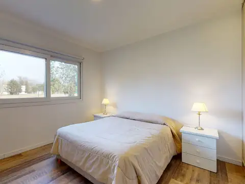 Casa en Venta en Miralagos, USD 225.000