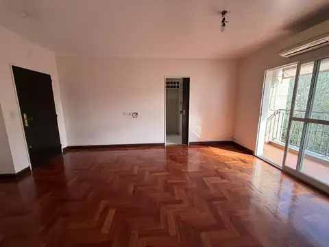Departamento en Venta en Adrogue, USD 148.000