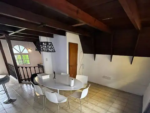 Casa - Venta - Argentina, Berazategui - Calle 358 1395