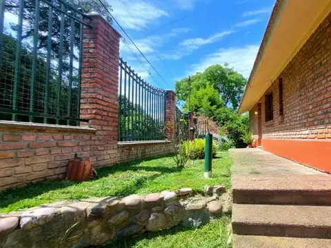 Casa en Venta con 1 cochera