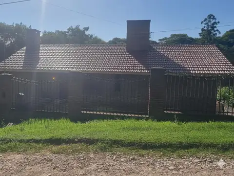 Casa en Venta con 1 cochera