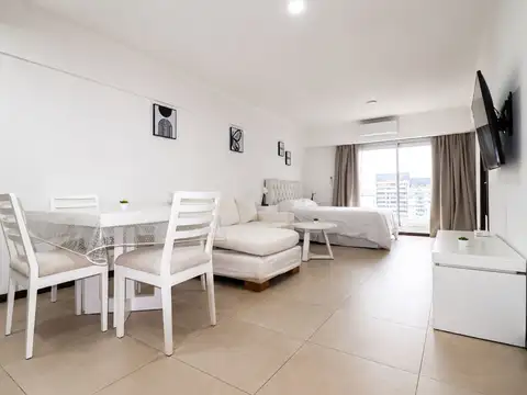 Monoambiente con cochera, completamente equipado