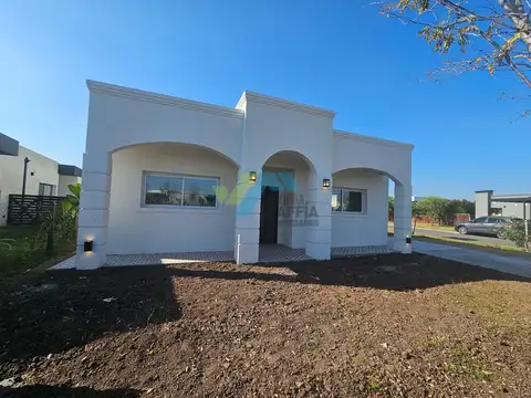 Casa  en Venta en San Ramón, Pilar del Este, Pilar
