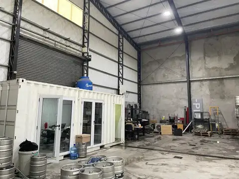 Galpon en Alquiler en Jose Leon Suarez, USD 4.300