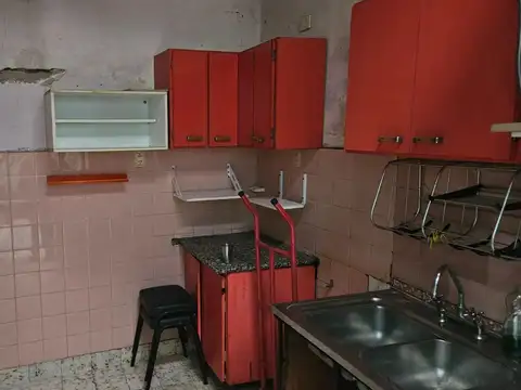 Depto Tipo Casa 4 ambientes con 2 baños