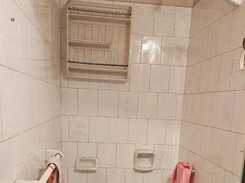 PH A RECICLAR TODO PB C/PATIO CENTRAL Y ENTRADA INDEPEND.