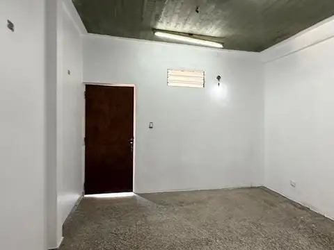 Departamento en Alquiler en Parque San Martin, $ 250.000