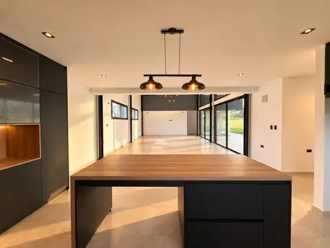 Casa en Venta 1 año