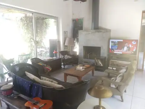 Casa en Alquiler de 4 dormitorios