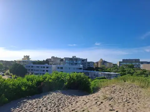 Pesquero Narwal 100, Piso 1