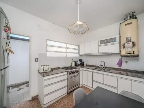 Depto Tipo Casa en Venta con 1 cocheras