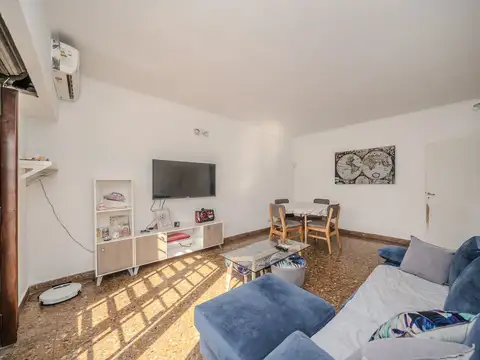 VENTA PH en MERLO CON COCHERA PATIO Y QUINCHO