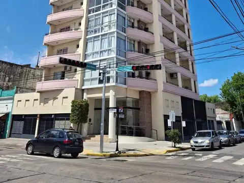 Depto en venta 2 amb. con escritorio Tigre (Cazon)
