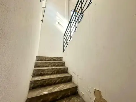 Local en Venta en Valentín Alsina, USD 110.000