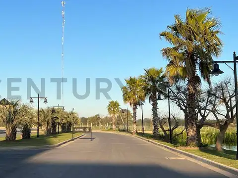 Terreno en Venta 44  mts Fondo