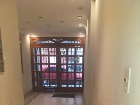 RAMON FALCON 1500, Piso 3