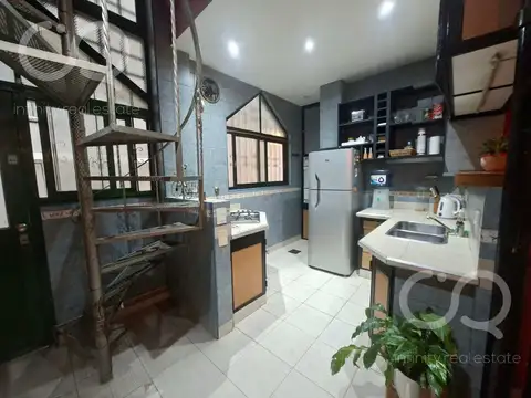 Depto Tipo Casa en Venta 40 años