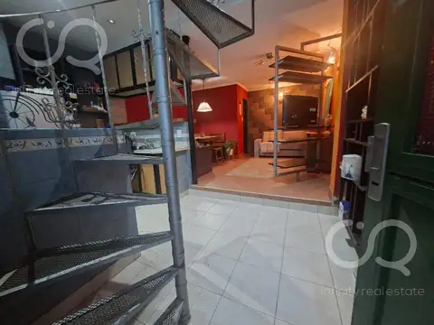 Depto Tipo Casa en Venta de 2 ambientes