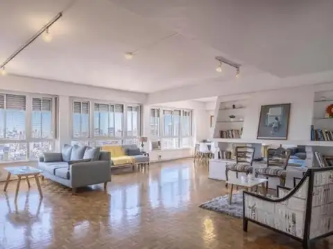 Departamento en Venta de 5 ambientes