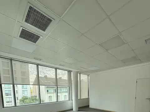 Oficina premium con cochera en Alquiler -Puerto Norte- Rosario