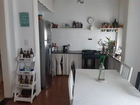 Depto Tipo Casa 3 ambientes con 2 baños