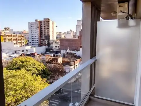 Departamento en Alquiler en Abasto, $ 340.000