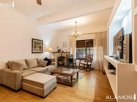 Casa en Venta al Oeste