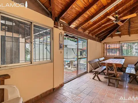 Casa en Venta en Villa Sarmiento, USD 239.000