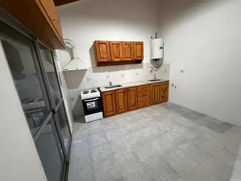 Depto Tipo Casa en Alquiler de 2 ambientes