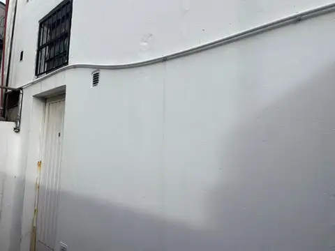 Depto Tipo Casa en Alquiler de 2 ambientes