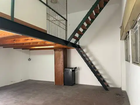 Depto Tipo Casa en Alquiler de 1 dormitorio