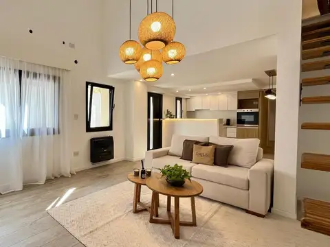CASA PASILLO  3 DORMITORIOS APTO CREDITO HIPOTECARIO PUEYRREDON 1600 BARRIO LOURDES